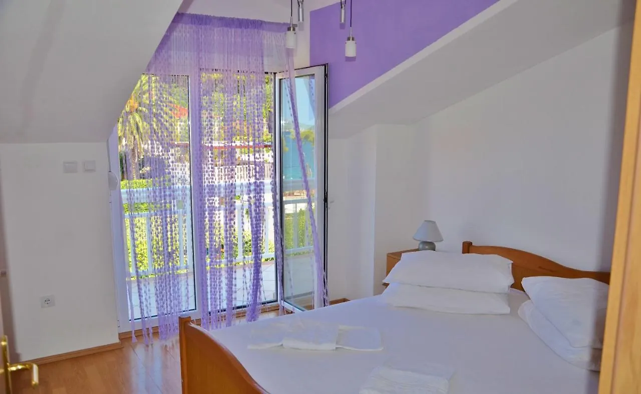 Apartment Apartmani Tomi - Trogir Ciovo