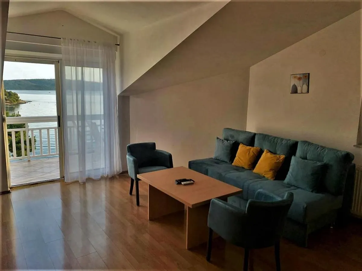 Apartment Apartmani Tomi - Trogir Ciovo